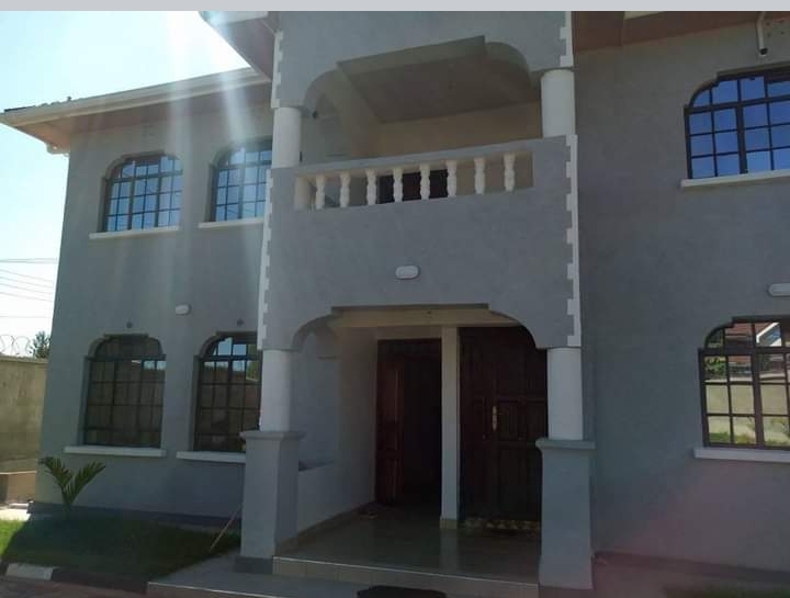 3 bedroom house for rent at thika