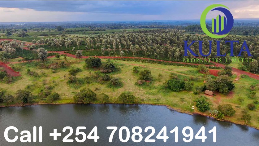 1/4 and 1/2 acre plots by the lake in Oaklands Tatu city