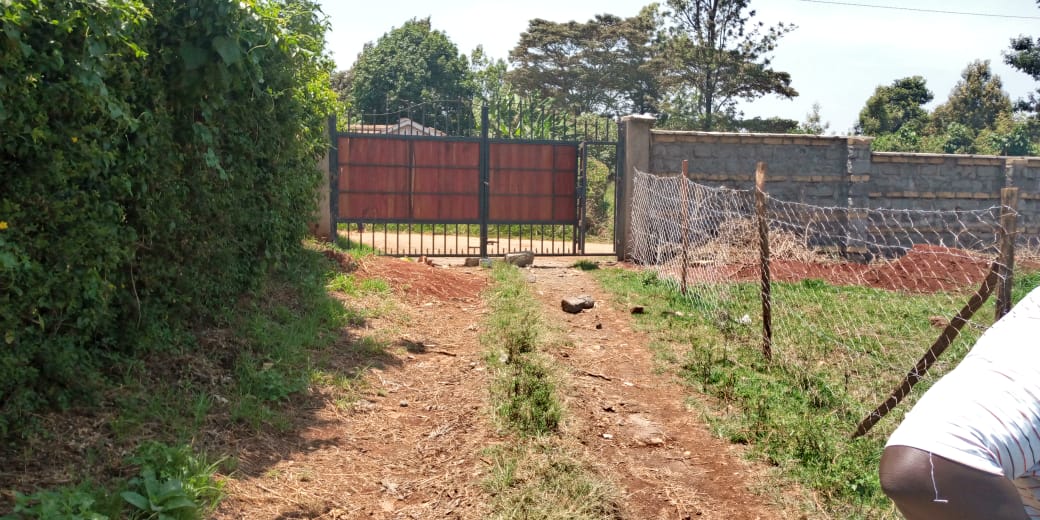50 by 100 plot for sale in Kiambu Kabete.