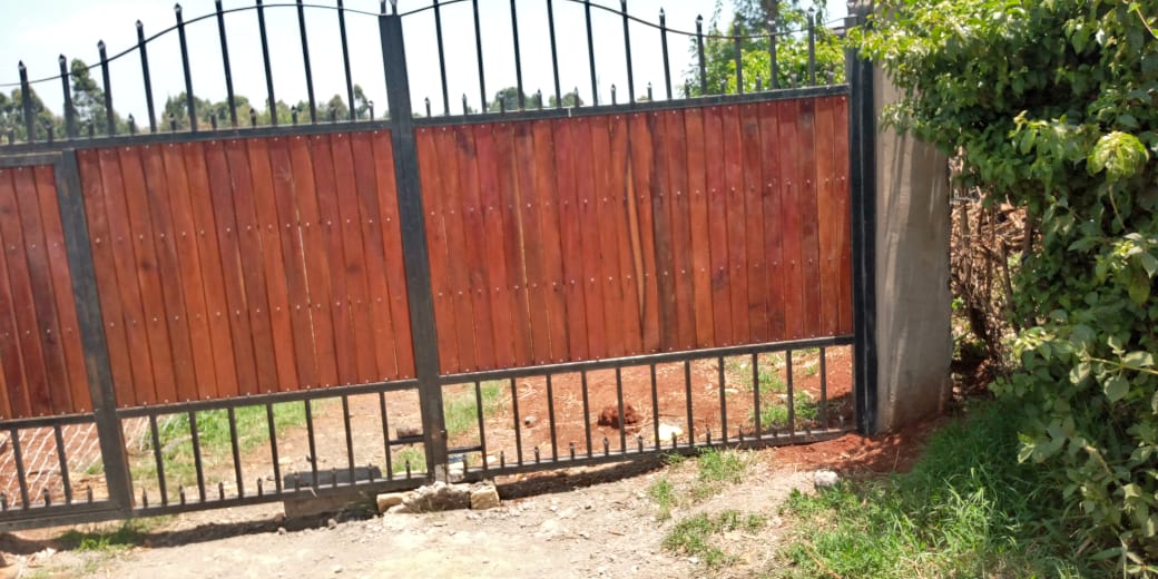 50 by 100 plot for sale in Kiambu Kabete.