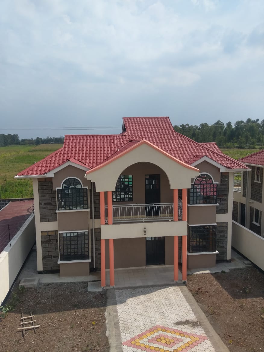 4 bedroom all ensuite with Dsq for sale in Lanet Nakuru