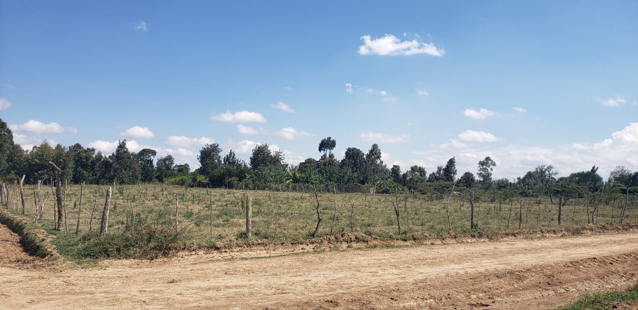 200 Acres Agricultural land for sale in Nyeri Kiamathaga