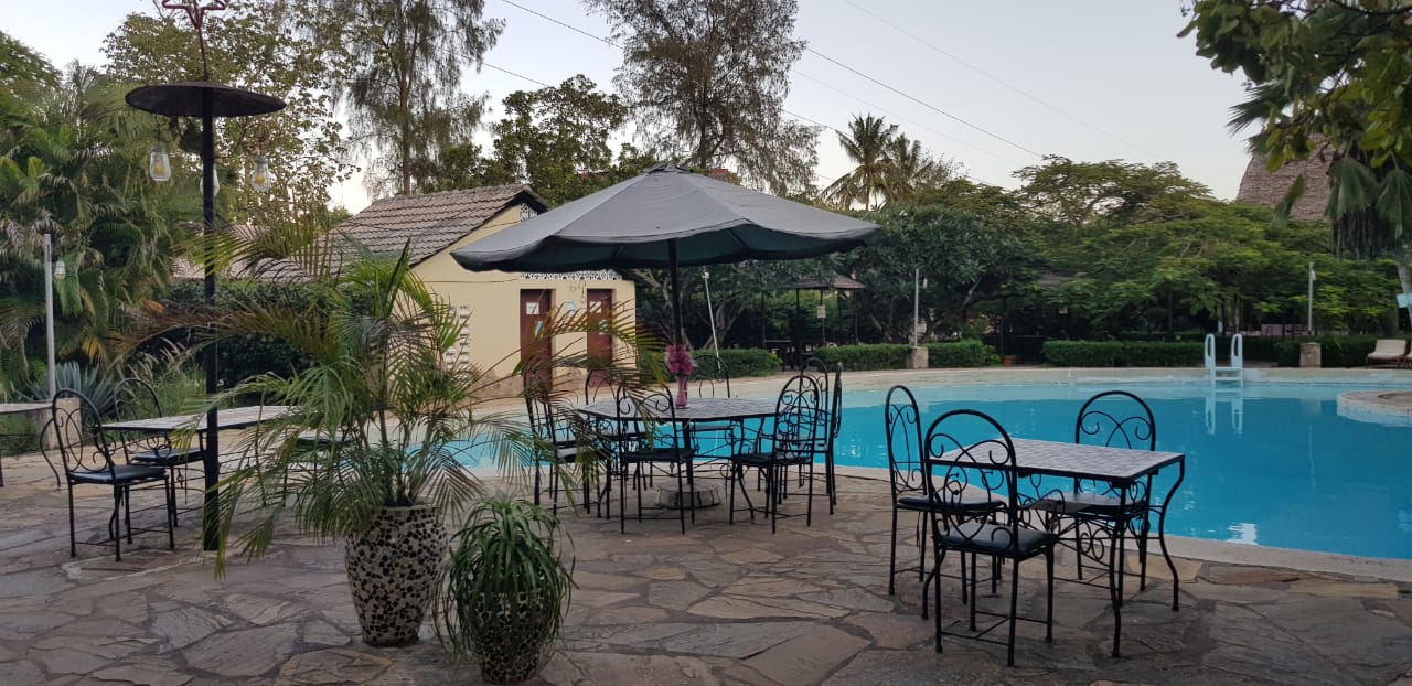 2 Acre for sale with Hotel in Kilifi North