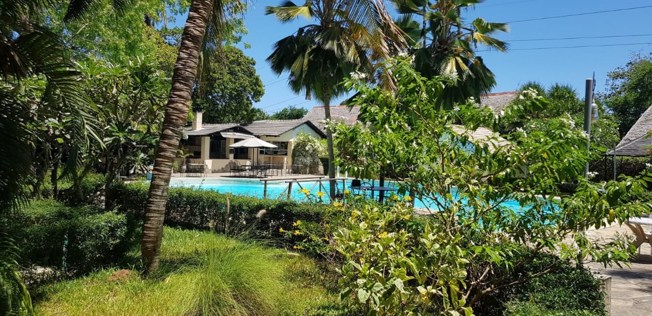 2 Acre for sale with Hotel in Kilifi North
