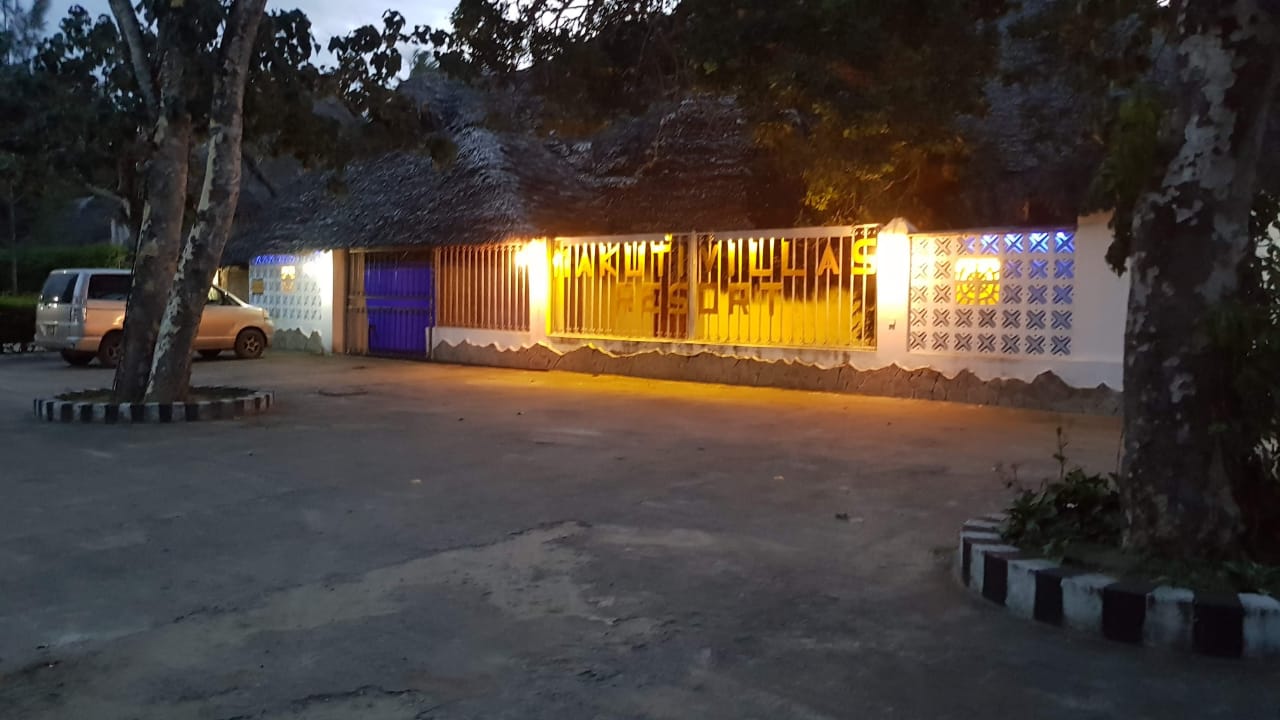 2 Acre for sale with Hotel in Kilifi North
