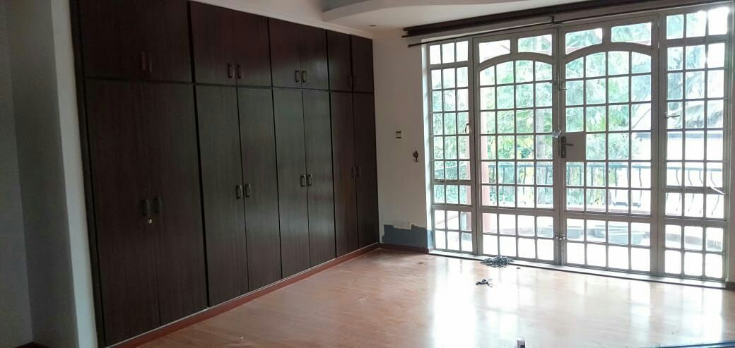 THIGIRI NEW MUTHAIGA NAIROBI 6BR STYLISH AMBASSADORIAL HOUSE FOR RENT