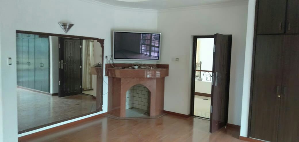 THIGIRI NEW MUTHAIGA NAIROBI 6BR STYLISH AMBASSADORIAL HOUSE FOR RENT