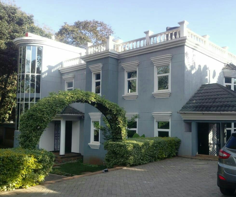 OLD KITISURU NAIROBI 5BR OWN COMPOUND LUXURIOUS HOUSE FOR RENT