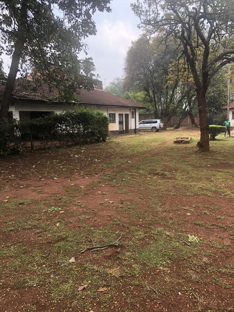 0.989 Acres prime plot for sale in Lavington Nairobi