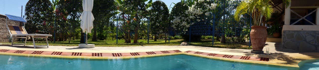NYALI BEACH MOMBASA 5BR FULLY FURNISHED BEACH HOUSE ON QUICK SALE