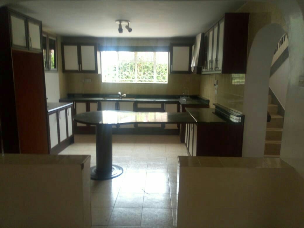 KAREN NAIROBI 4BR LUXURIOUS ELEGANT STANDALONE HOUSE ON QUICK SALE