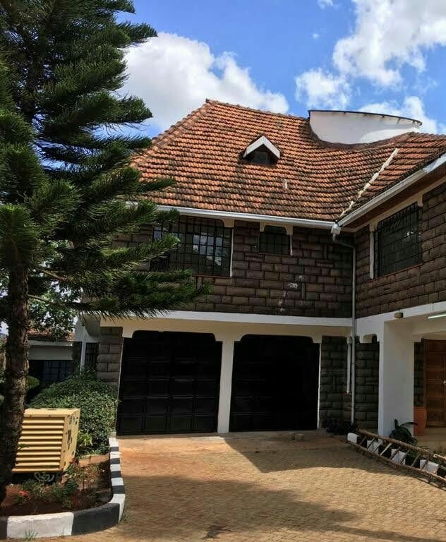 RUNDA NAIROBI 5BR LUXURIOUS MASTERPIECE HOUSE ON QUICK SALE