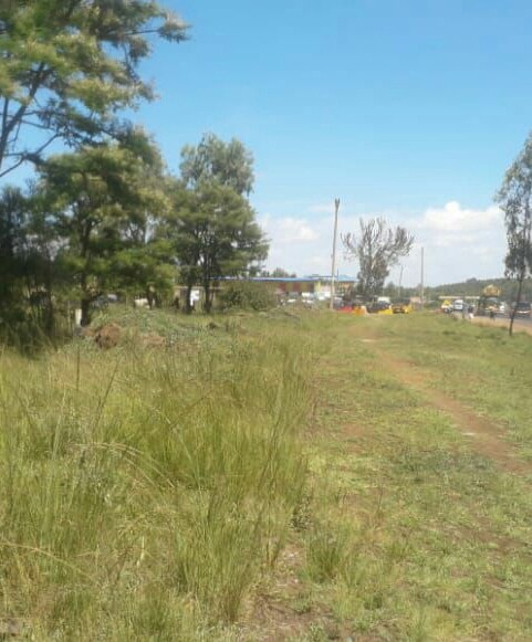 KENOL MAKUYU MURANGA 4 ACRES COMMERCIAL LAND ON QUICK SALE