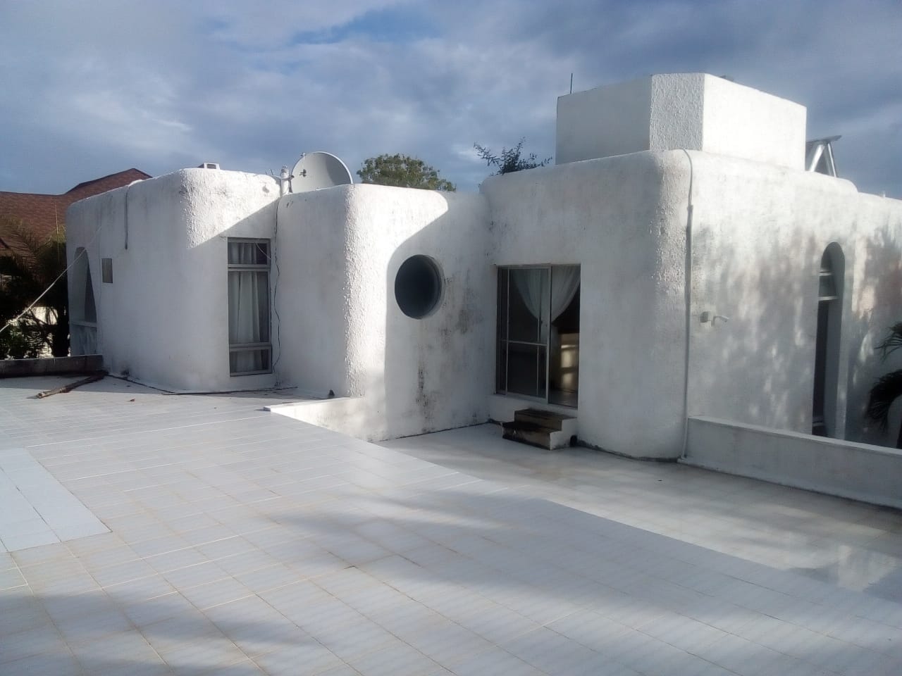 A 5 bedroom villa on sale in Ukunda Kwale