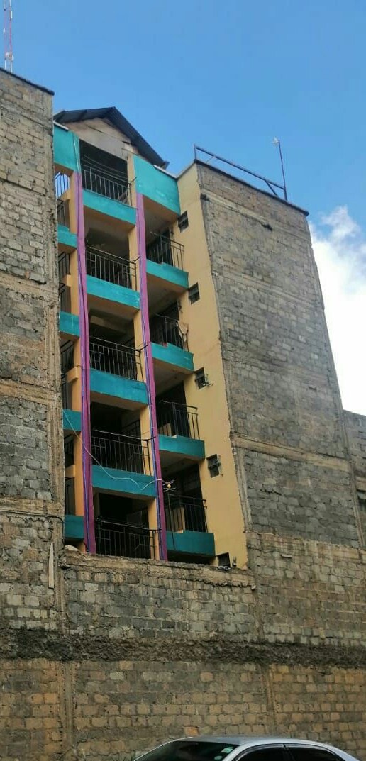 THIKA ROAD KAHAWA WENDANI NAIROBI RESIDENTIAL APARTMENT FLAT ON QUICK SALE