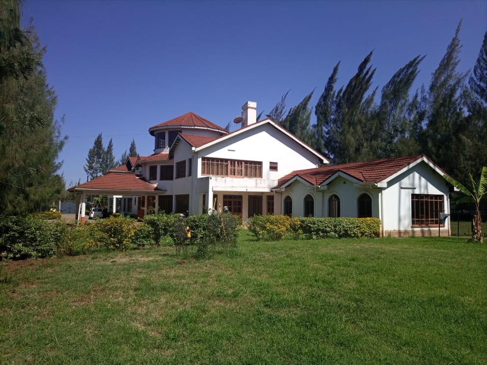 7 bedroom house at karen