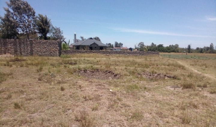 Plot for sale at gatuanyaga