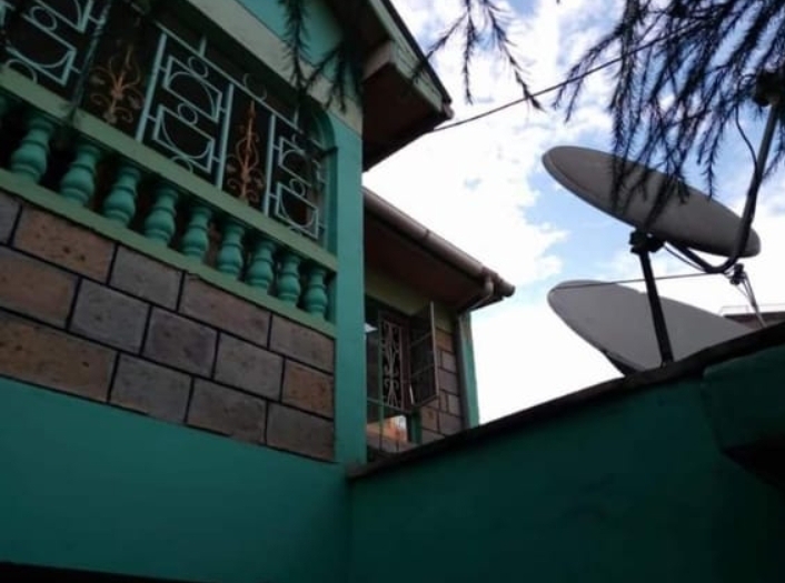 6 bedroom house in Tassia