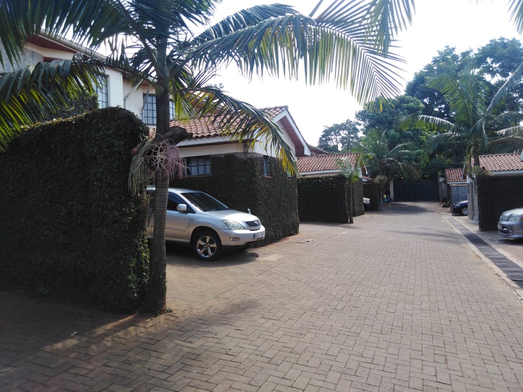 5 bedroom at kileleshwa