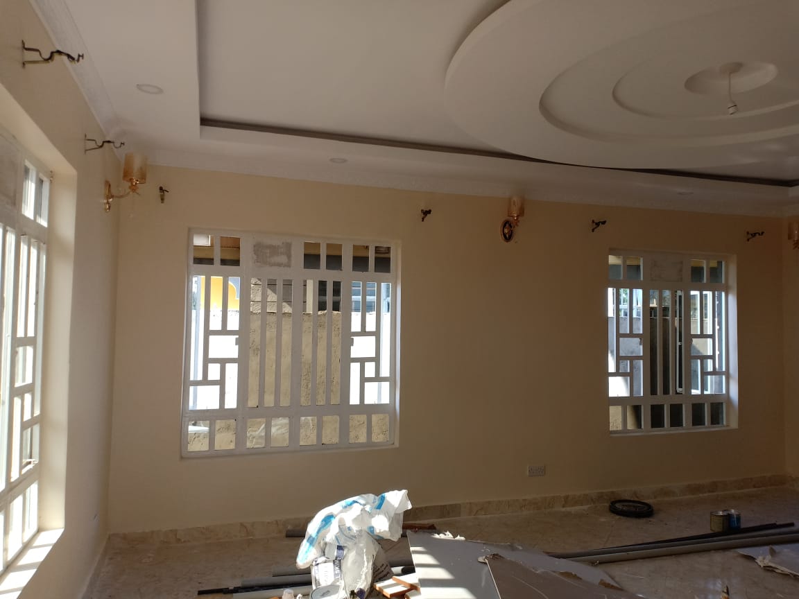  3 BEDROOM MASSIONATE ON SALE ALONG THIKA ROAD SUPERHIGHWAY (RUIRU)