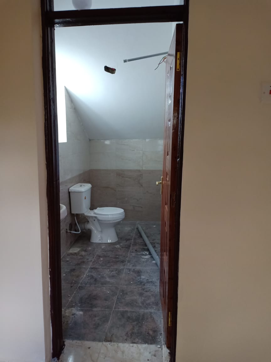 3 BEDROOM MASSIONATE ON SALE ALONG THIKA ROAD SUPERHIGHWAY (RUIRU)