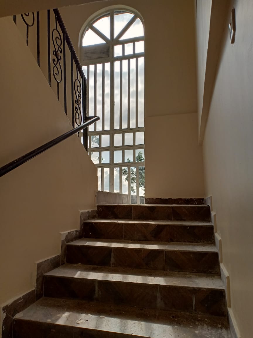  3 BEDROOM MASSIONATE ON SALE ALONG THIKA ROAD SUPERHIGHWAY (RUIRU)