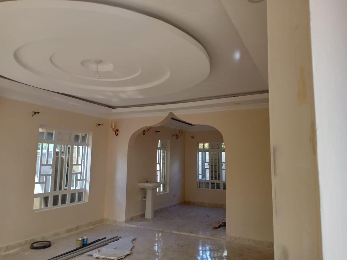  3 BEDROOM MASSIONATE ON SALE ALONG THIKA ROAD SUPERHIGHWAY (RUIRU)