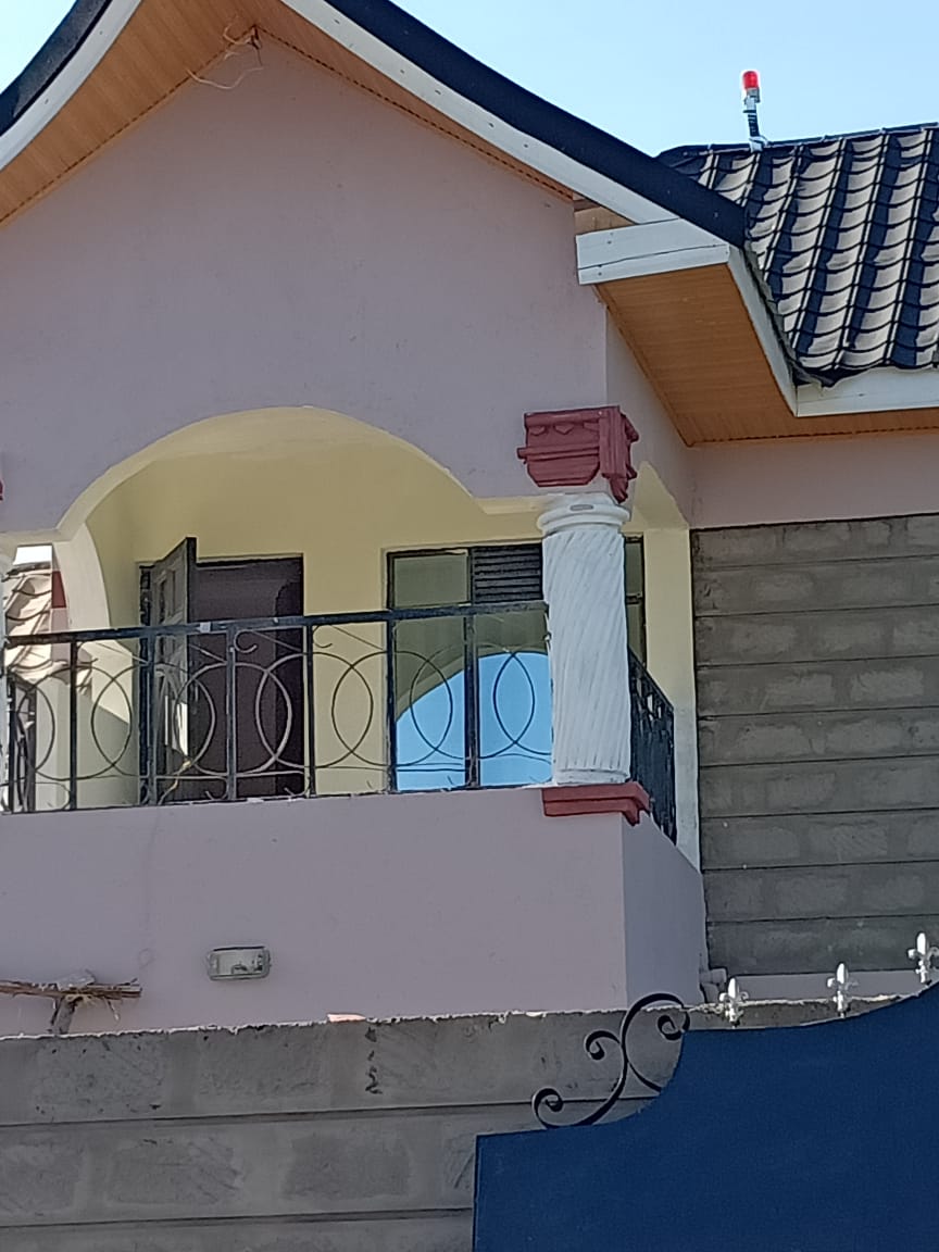  3 BEDROOM MASSIONATE ON SALE ALONG THIKA ROAD SUPERHIGHWAY (RUIRU)
