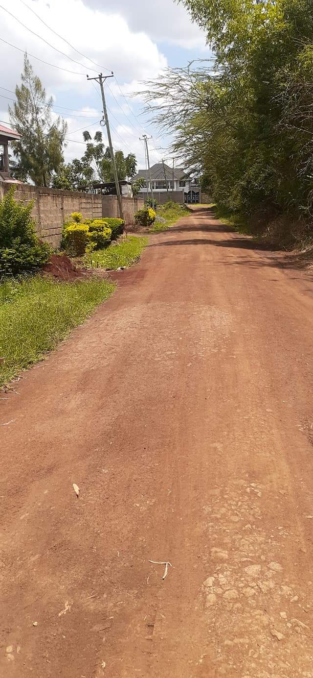 100*100 Plot for sale at kamiti road