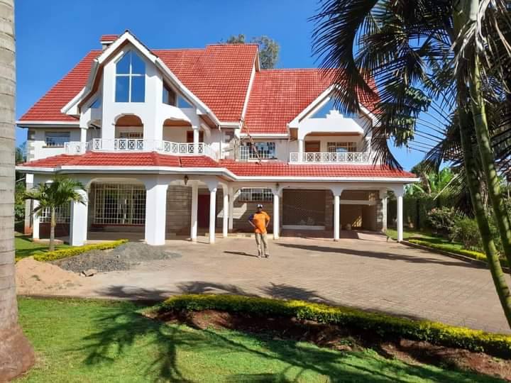 5 bedroom in runda