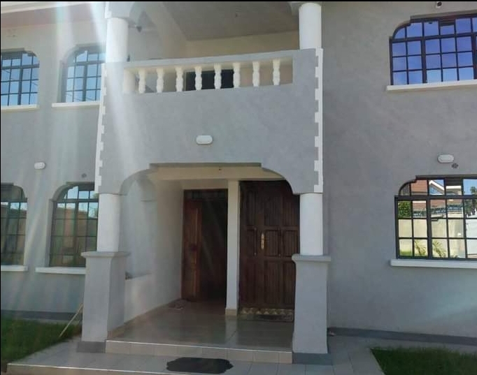 3 bedroom house for rent at thika