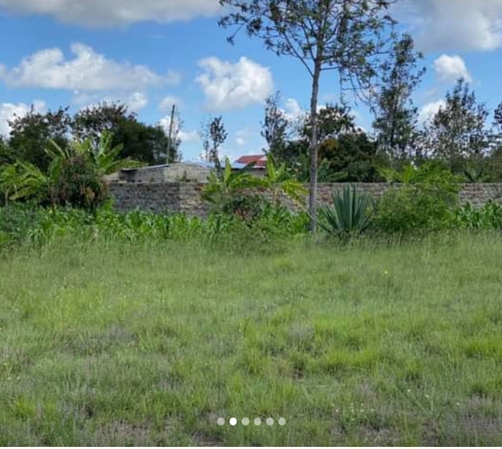 40*80 for sale at gatuanyaga .