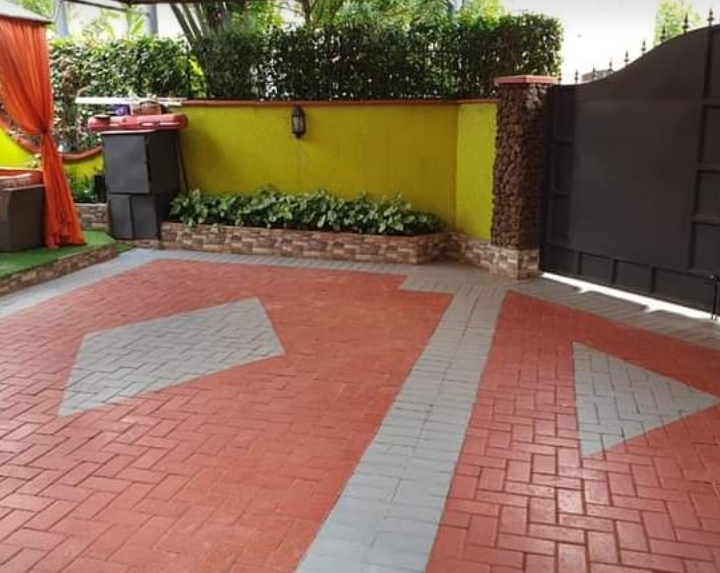 4 bedroom house for sale at south b