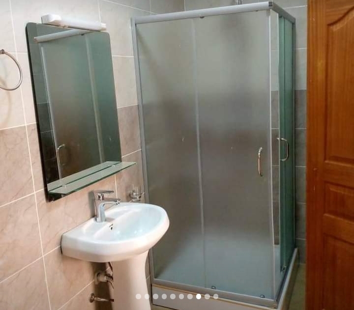 4 bedroom house in Membly