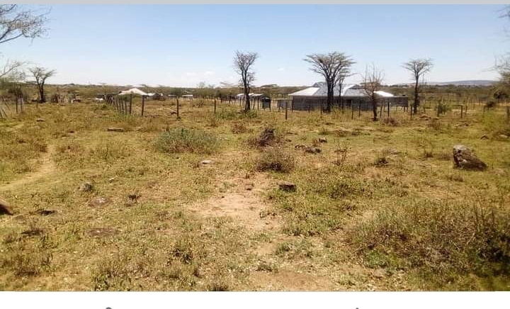 40 by 80 plots at kitengela 