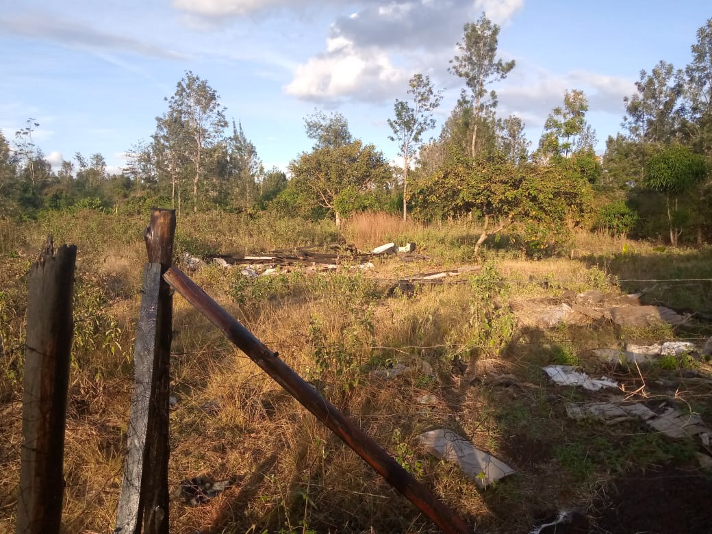 1/4 Acre Corner plot for sale In Makuyu at Ksh 3.6M