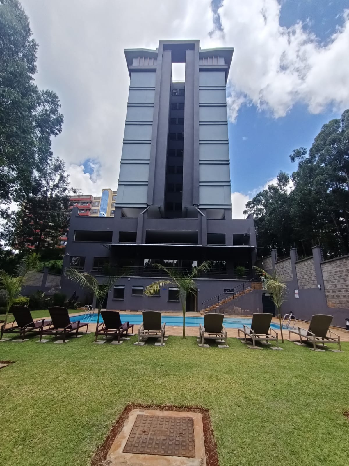 Find Your Oasis in Kitisuru's Amani Gardens: Luxury Apartments & Unbeatable Lifestyle