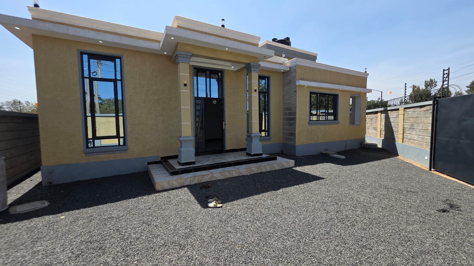 3 Bedroom Flat Roof + DSQ for Sale in Ruiru | 12M