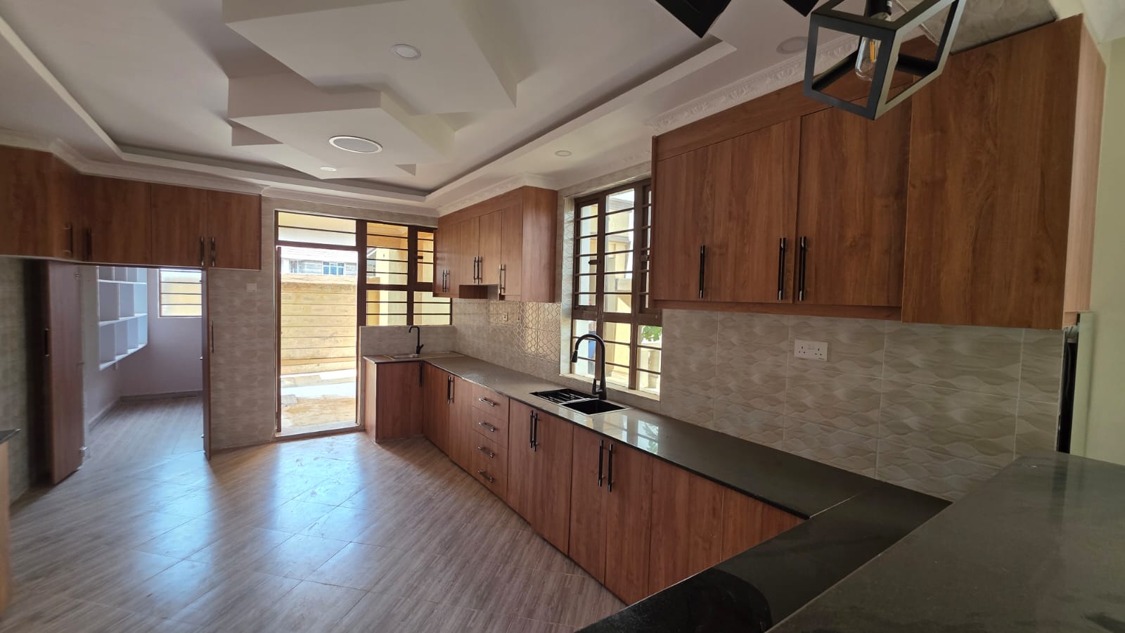4 Bedroom Maisonette + DSQ in Ruiru | KSh 18M