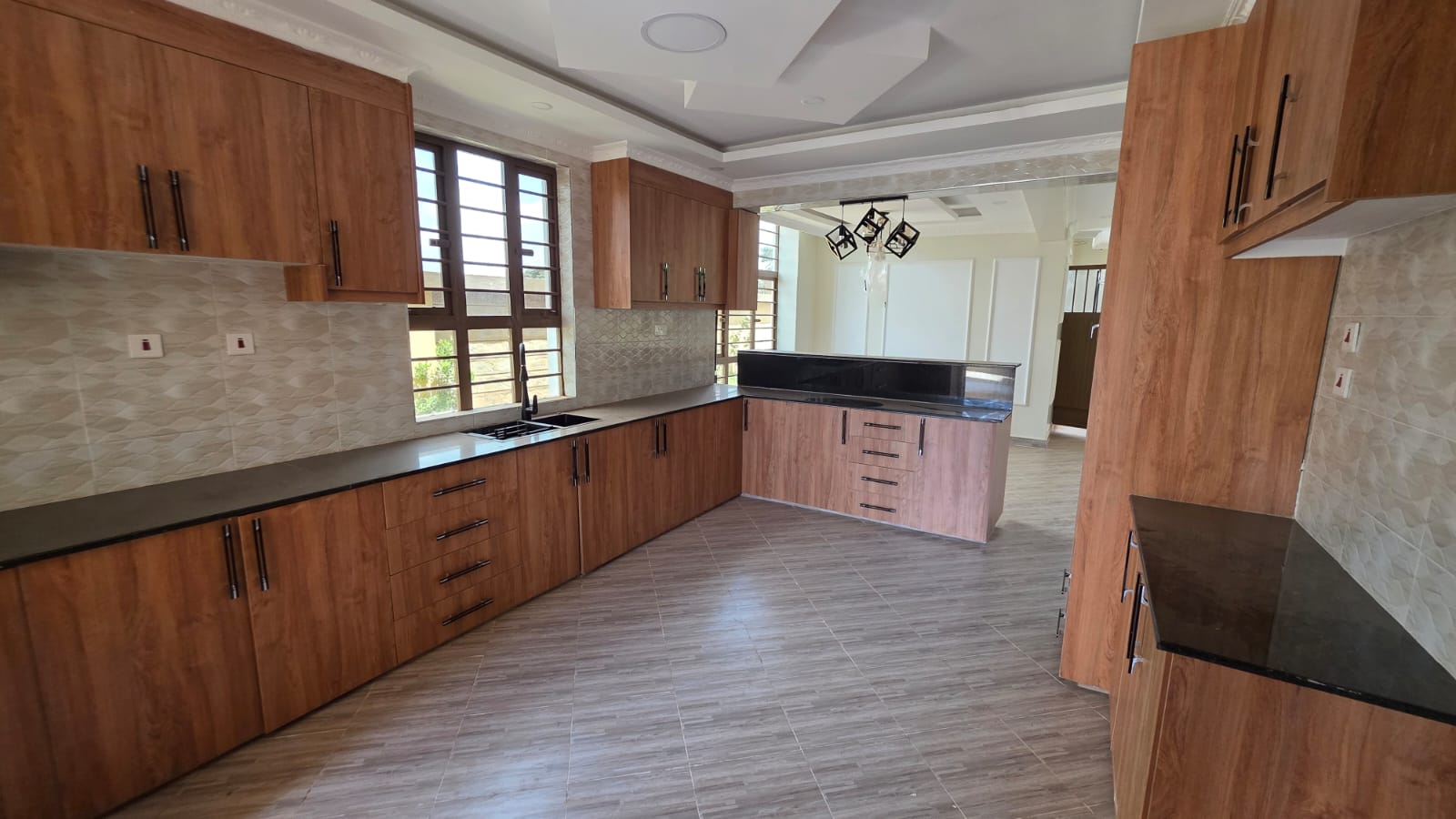 4 Bedroom Maisonette + DSQ in Ruiru | KSh 18M