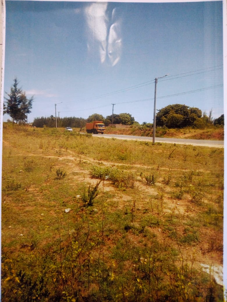 0.73 Acre Prime plot for sale. Kombani scheme plot No.299