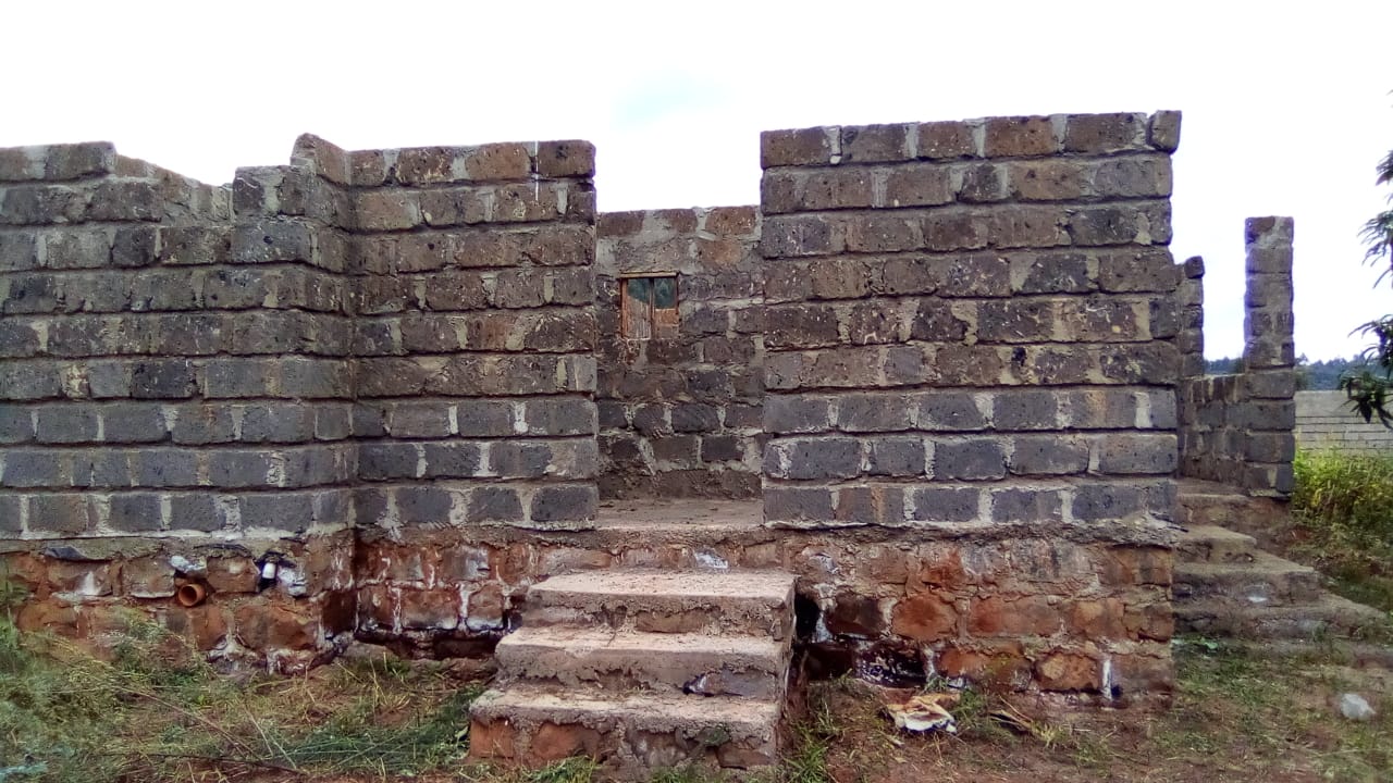0.25 Acre Distress sale with 3 Bedroom incomplete house in Kikuyu