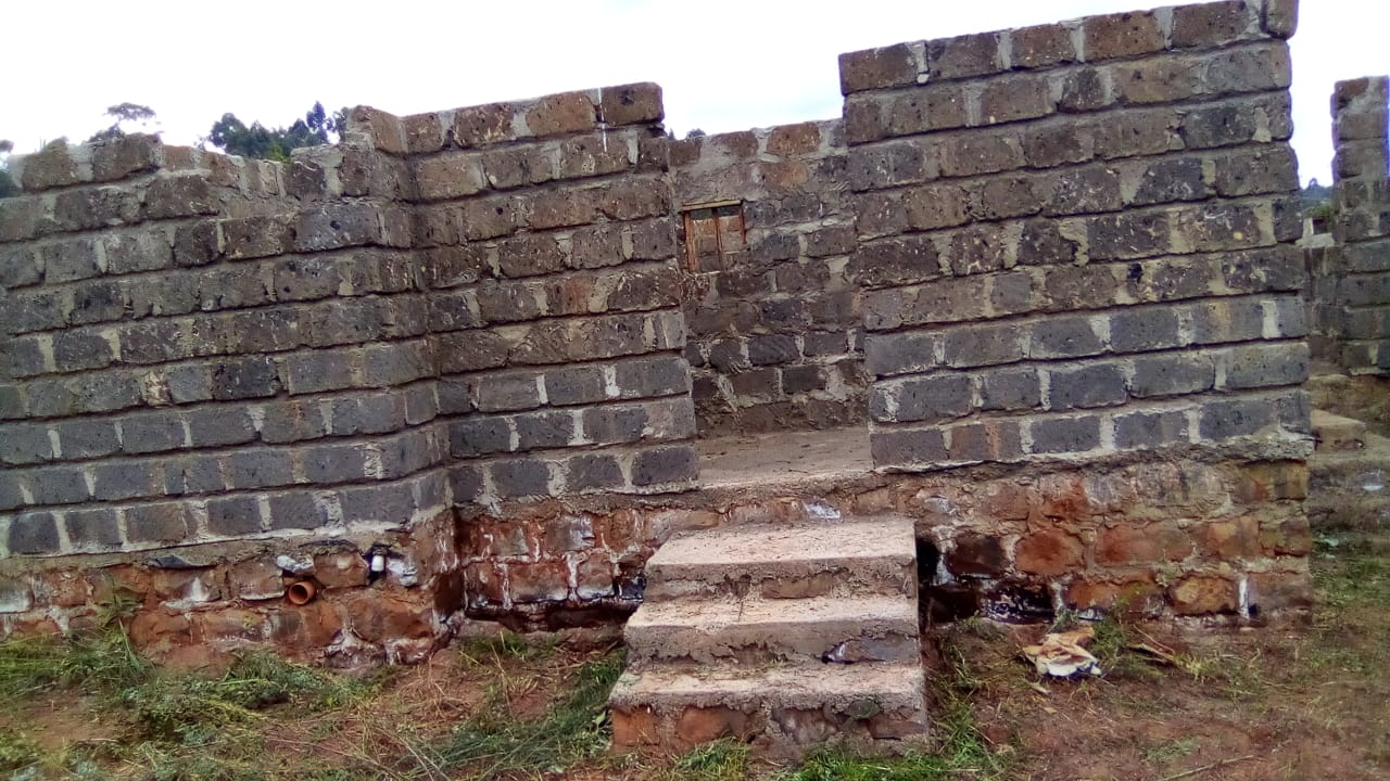 0.25 Acre Distress sale with 3 Bedroom incomplete house in Kikuyu