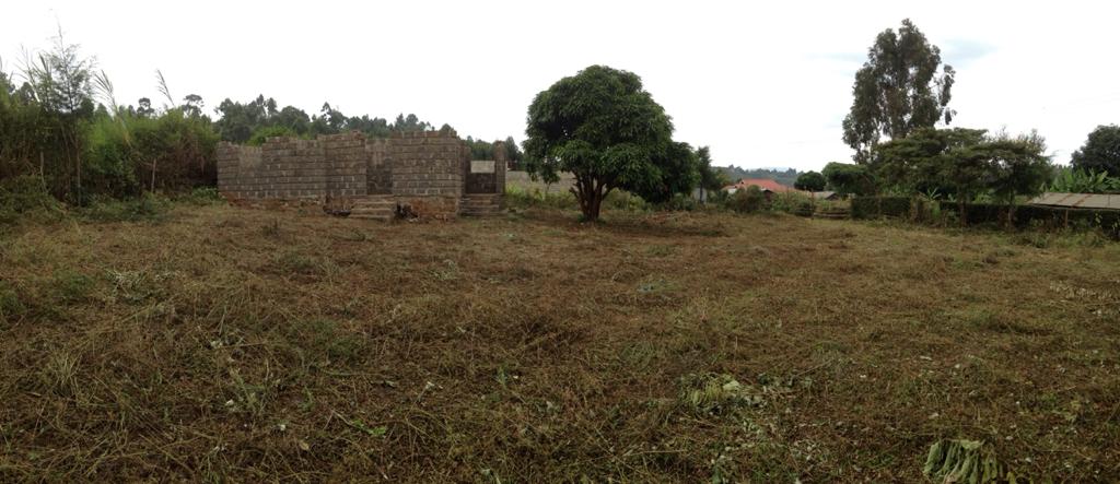 0.25 Acre Distress sale with 3 Bedroom incomplete house in Kikuyu